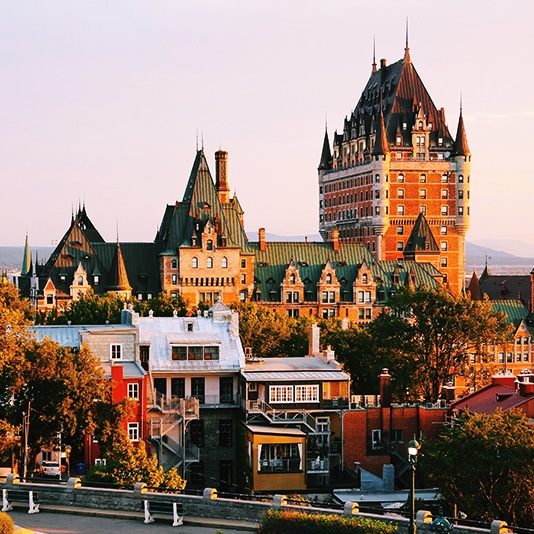 Vue du Château Frontenac de l'extérieur