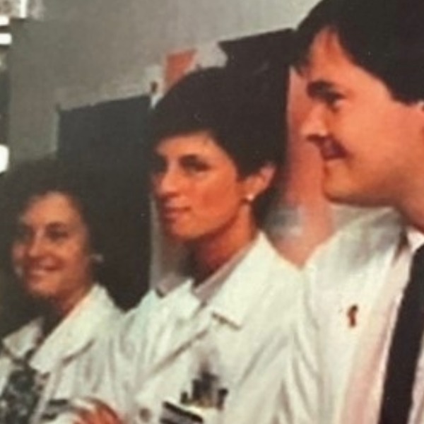 Andrée Suzanne Hest, diplômée en pharmacie de l'Université Laval