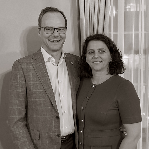 Martin Papillon et Chantal Dufresne, donatrice et donateur, et 63e membres Les Cent-Associés de l'Université Laval